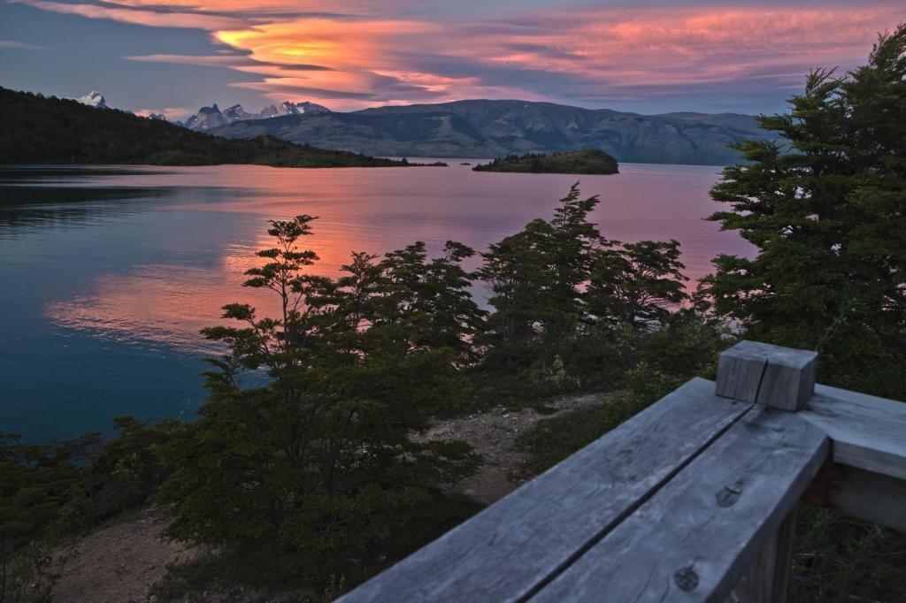 Patagonia Camp Hotell Torres del Paine National Park Exteriör bild